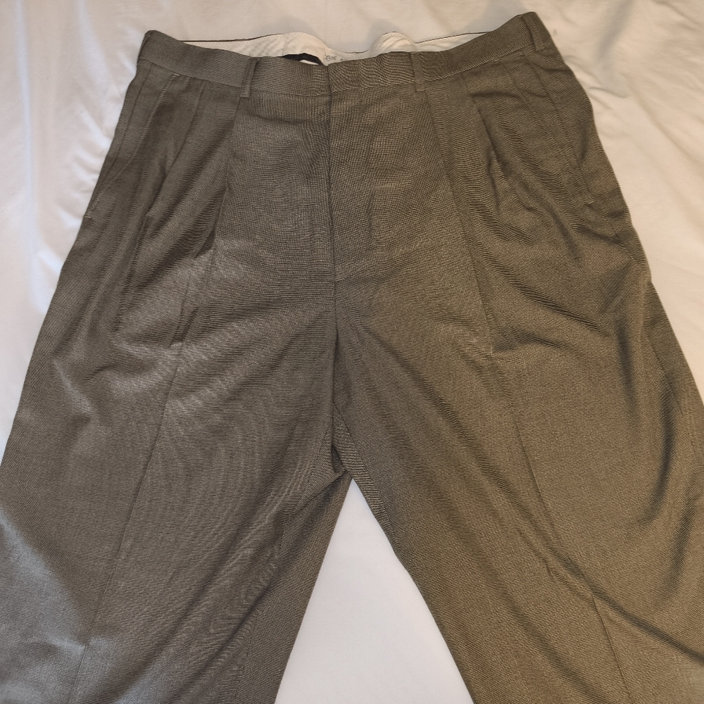 Haggar Pleated Dress Pant